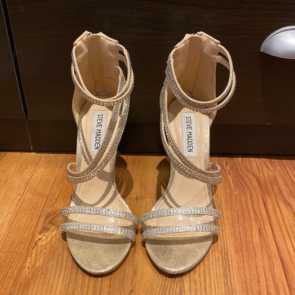 Steve Madden heels, sparkley nude, size 6